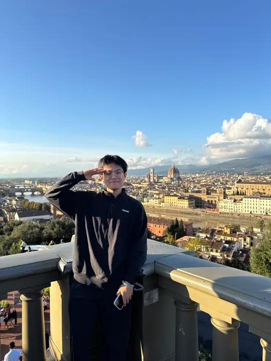 YU Jiachen with the Florence skyline behind him